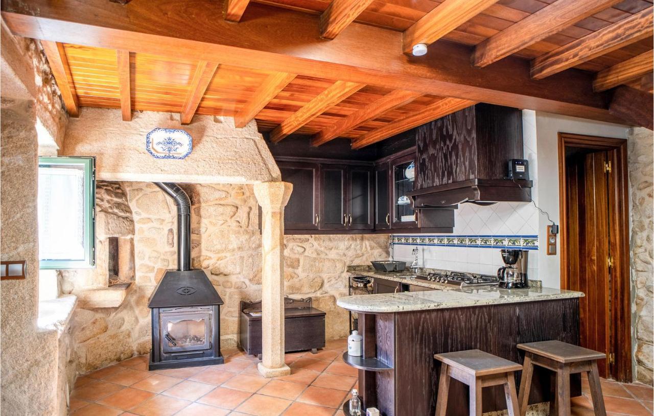 2 Bedroom Amazing Home In Muros Exterior photo
